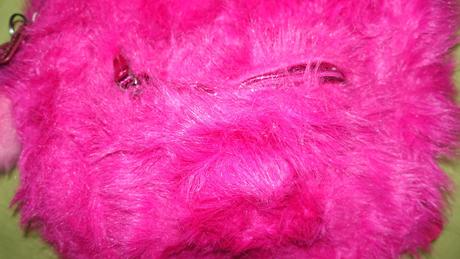 Chlpaty batoh next, next