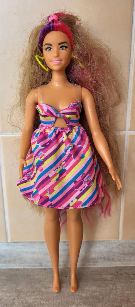 Barbie totally hair, 