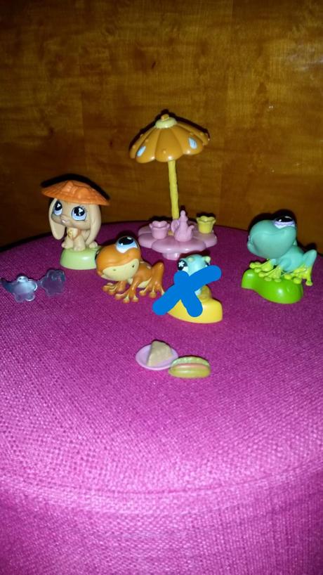 Littlest pet shop piknik so žabacou rodinkou,