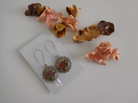 Náušnice farebné vysiace,, 