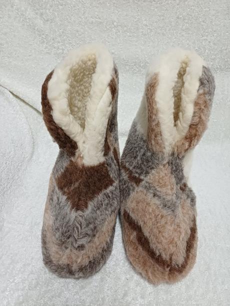 Domáca obuv z ovčieho rúna veľ. 36, 36