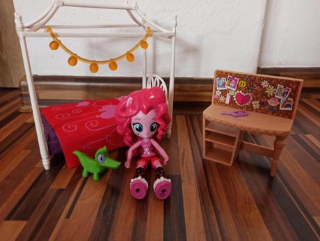 My little pony - equestria girl minis,