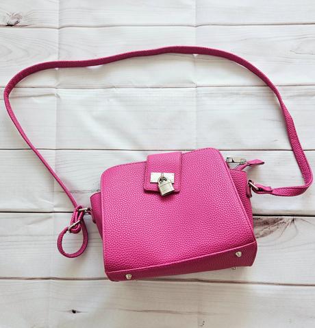 Pekná kabelka deichmann, deichmann