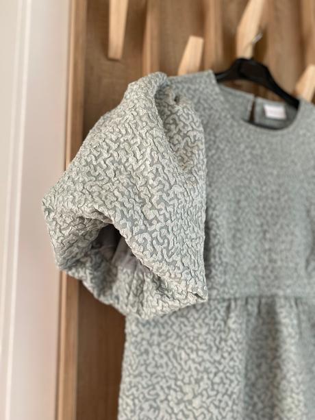 Krásne tehotenské spoločenské šaty, s