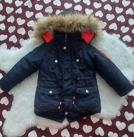 Teplá predlžená bunda, 98