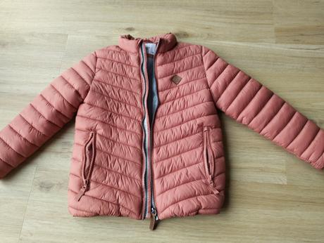 Krásna bunda, reserved,122