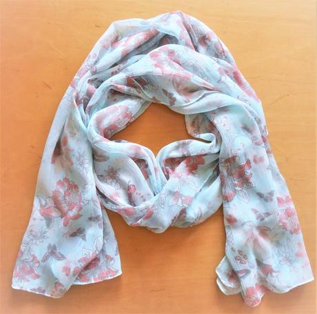 Tenučký šál 182x62 cm, xl