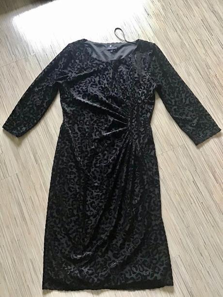 Zamatové šaty, debenhams,m