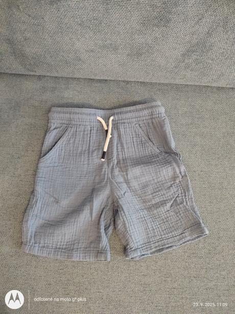 Predám kraťasy, lupilu,110