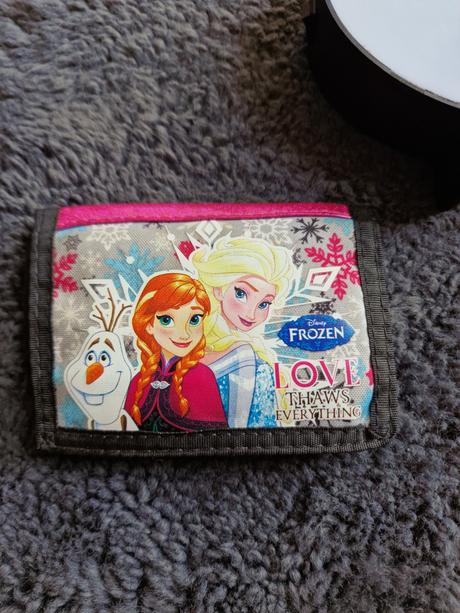 Dievčenská penazenka, 