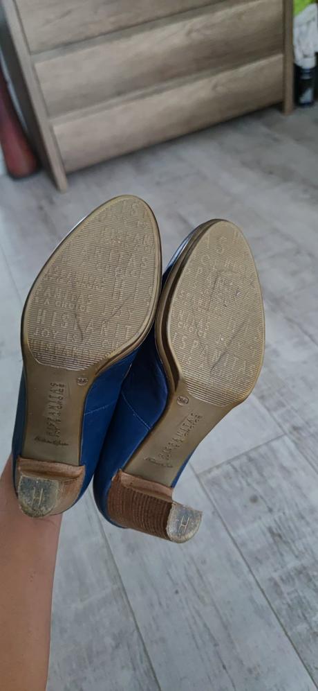 Predám koženné topánky zn.hispanitas, 36