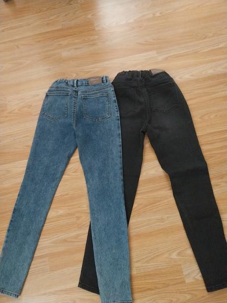 Dievčenské rifle, reserved,158