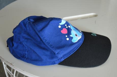 Šiltovka s delfínom 110/116, 110