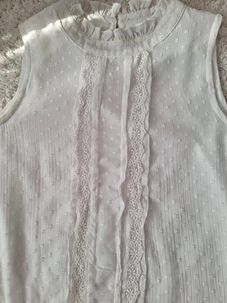 Nádherná blúzka, lindex,140