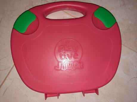 Kinetický piesok s formičkami v kufri,