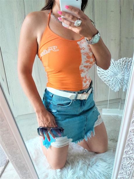 Top okolo krku-s, s