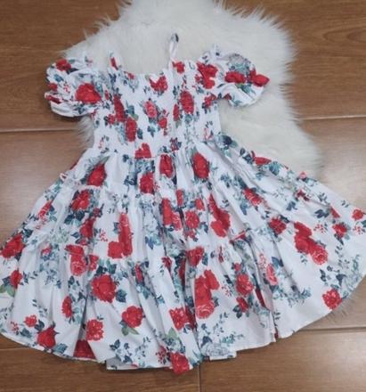 Kvetované šaty, 128