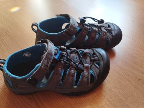 Keen sandalky, keen,33