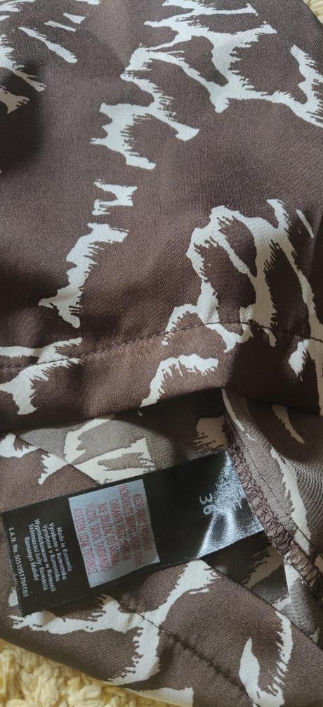 Tielko so zvieracím vzorom, f&f,36