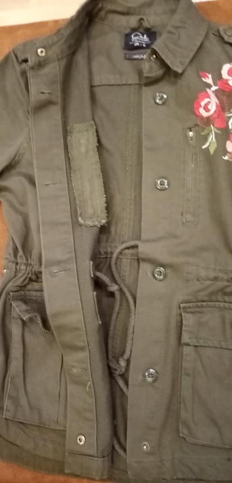 Dievčenská bunda, clockhouse,38