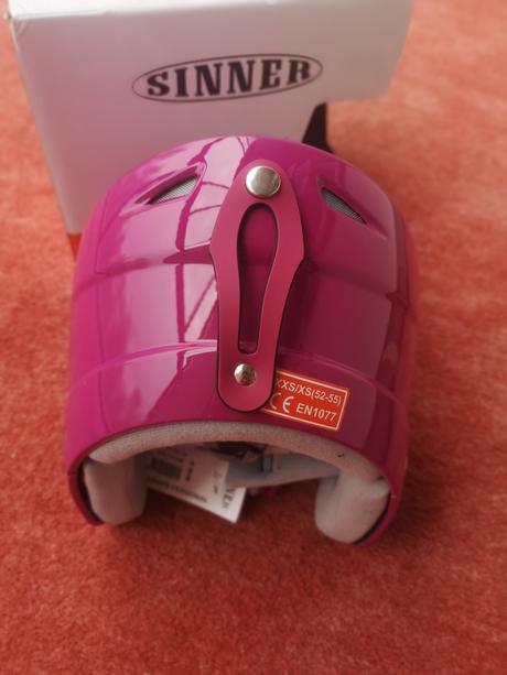 Sinner prilba veľkosť 52-56 cm, 