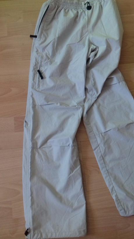 Sportove nohavice (y), m