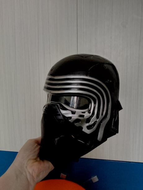 Hovoriaca maska darth vader, 