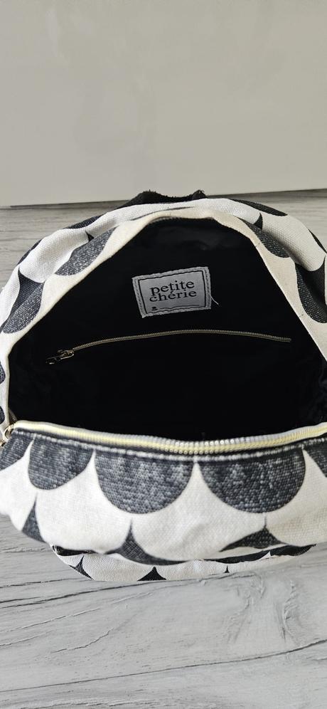 Petite cherie batoh, 