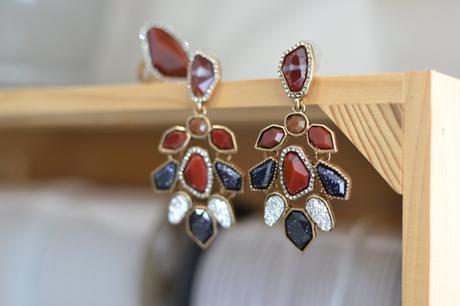 Bordovo-tmavomodré náušnice s prsteňom,