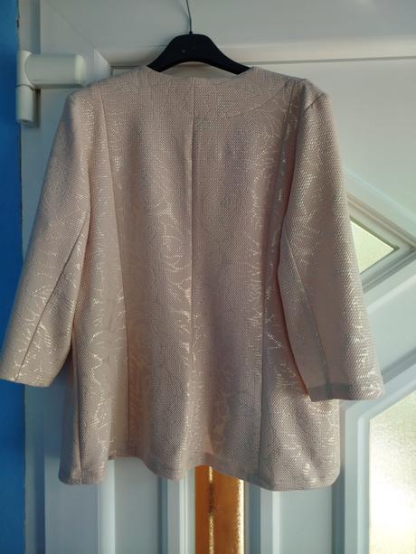 Elegantné sako, l