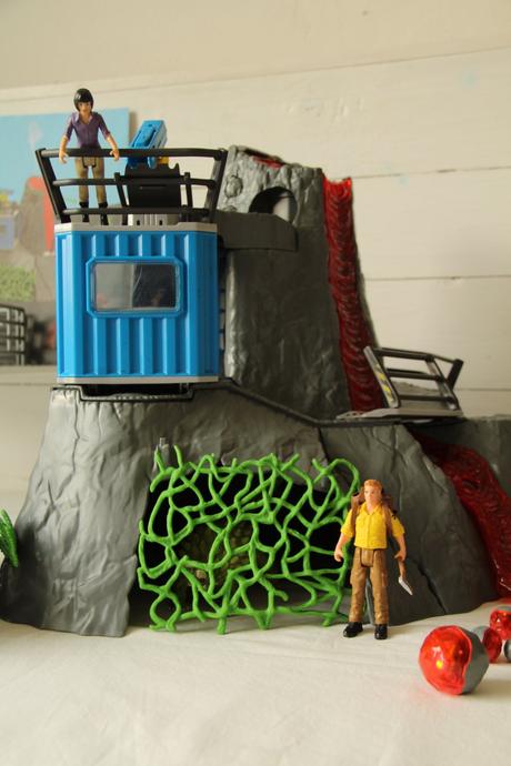 Schleich 42564 sopka + 41464 vozidlo s výbehom, 