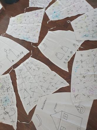 Plášte na halloween párty od 2 do 5 rokov 11 kusov,