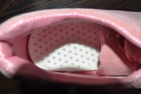 Staroružové botasky, 39