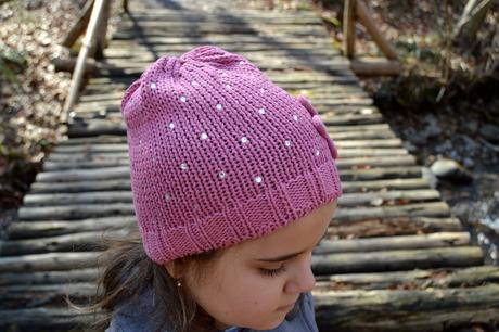 Háčkovaná čiapočka s kvetom, 80 - 158