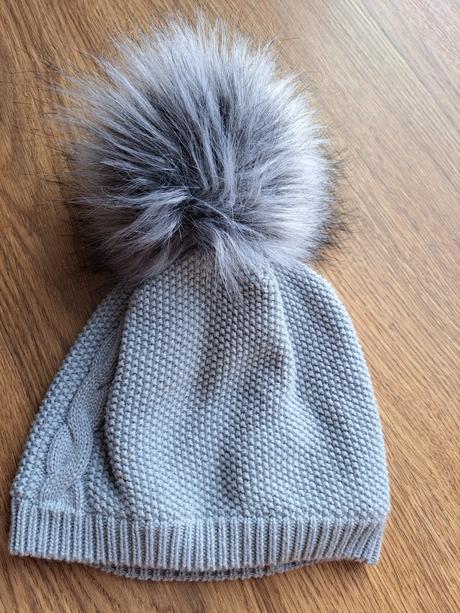 Capica s brmbolcom, <50