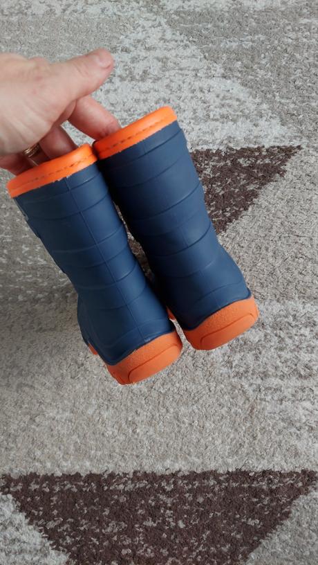 Zateplené gumáky, 22