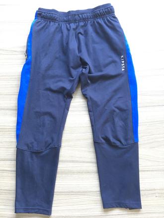 Tepláky 3/4, kipsta,140