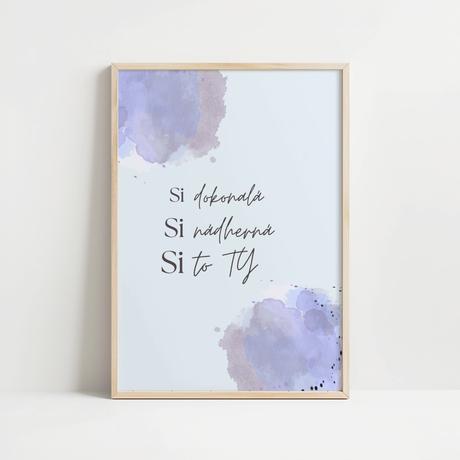 Print / obraz -fialová akvarelová grafika s textom,