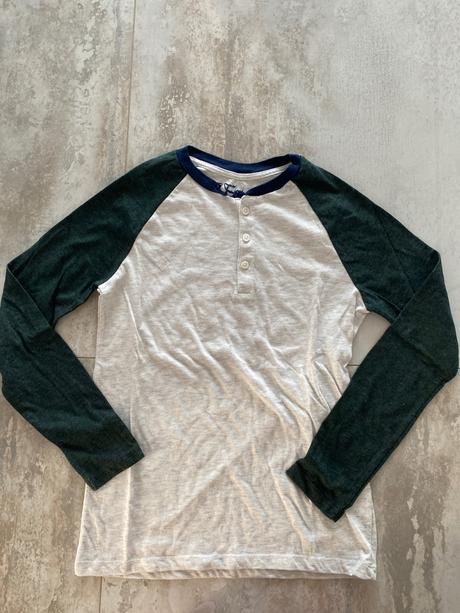 Balík pre chlapca 146, 140–152