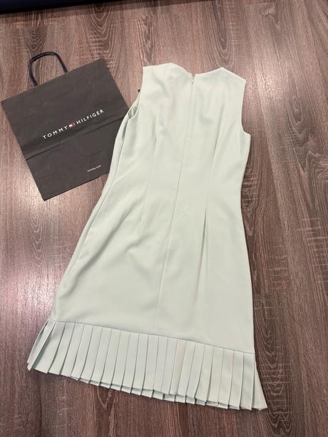 Tommy hilfiger nadherne mentolové letne šaty xs, tommy hilfiger,xs