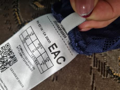 Tmavomodré elastické šaty guess veľ. 38, guess,38