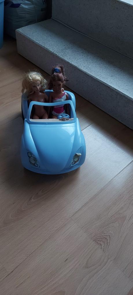 Barbie auto,