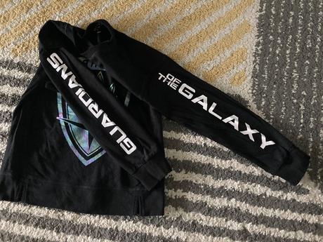 Tenšia mikinka, reserved,140