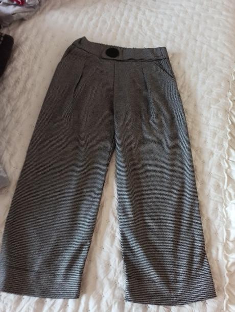 Elegantne nohavice, zara,128