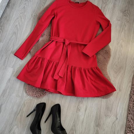 Xs/s krásne teplakove saty, xs