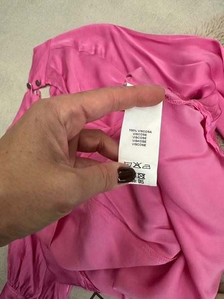 Ružová saténová blúzka, s