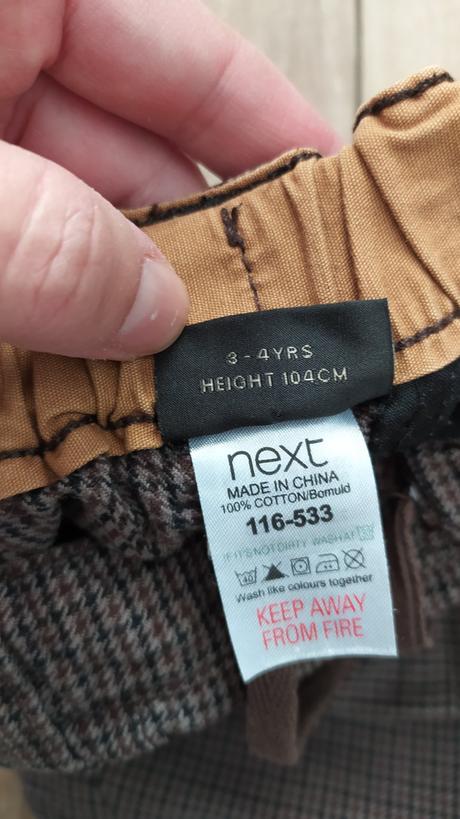 Nohavice 104, next,104