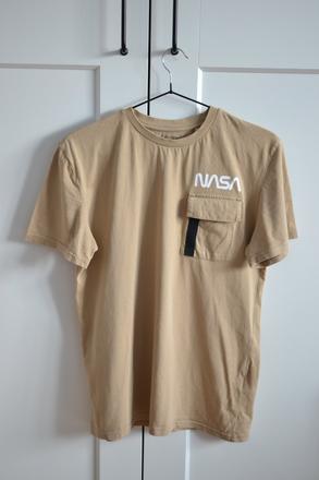 Béžové tričko nasa 158, f&f,158