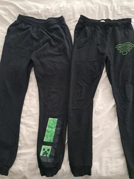 2x chlapčenské teplaky 158, 158