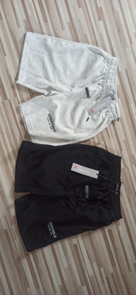Kraťasy essential, 158